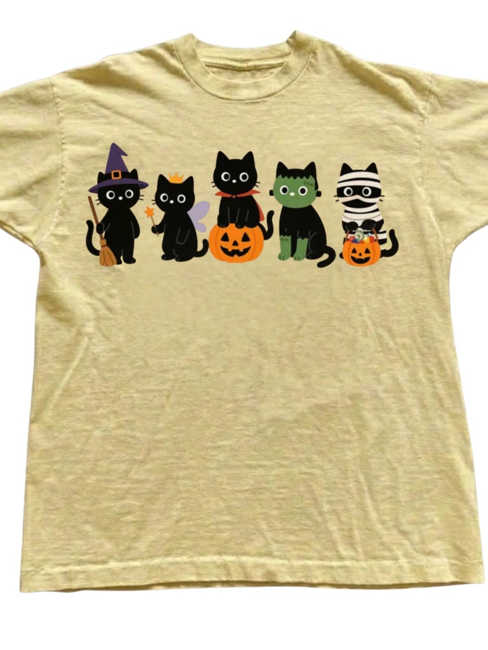 Gildan Pale Daisy Halloween Cats Graphic Tee, Gift For Her, For Him